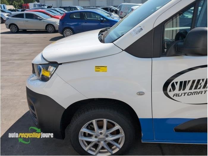 Aile avant gauche d'un Peugeot Partner (EWP), Autos : Pièces & Accessoires, -, -, 3 mois de garantie, Utilisé