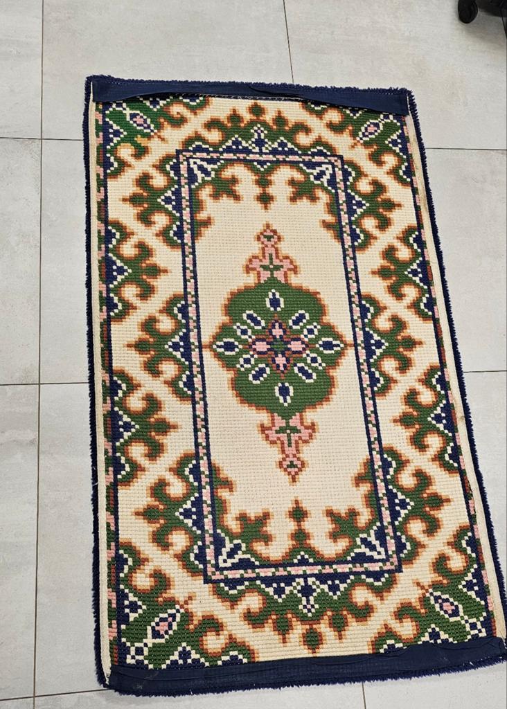 A vendre tapis fait main en laine Smyrne, Maison & Meubles