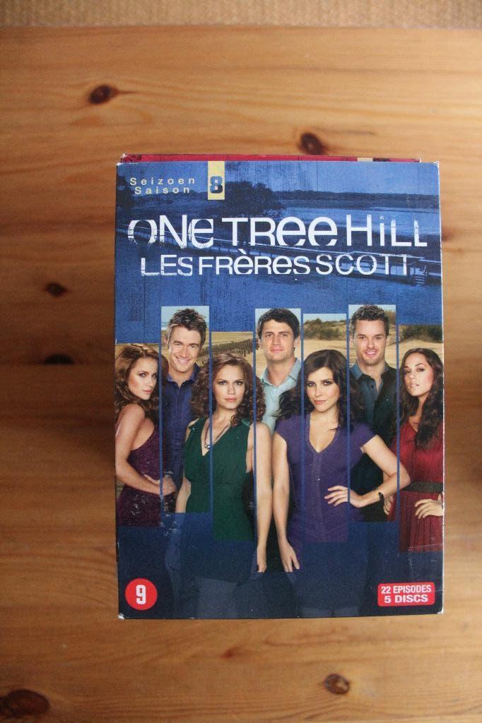 One tree hill  serie 2-8, Vanaf 9 jaar, Ophalen of Verzenden, Zo goed als nieuw, Drama
