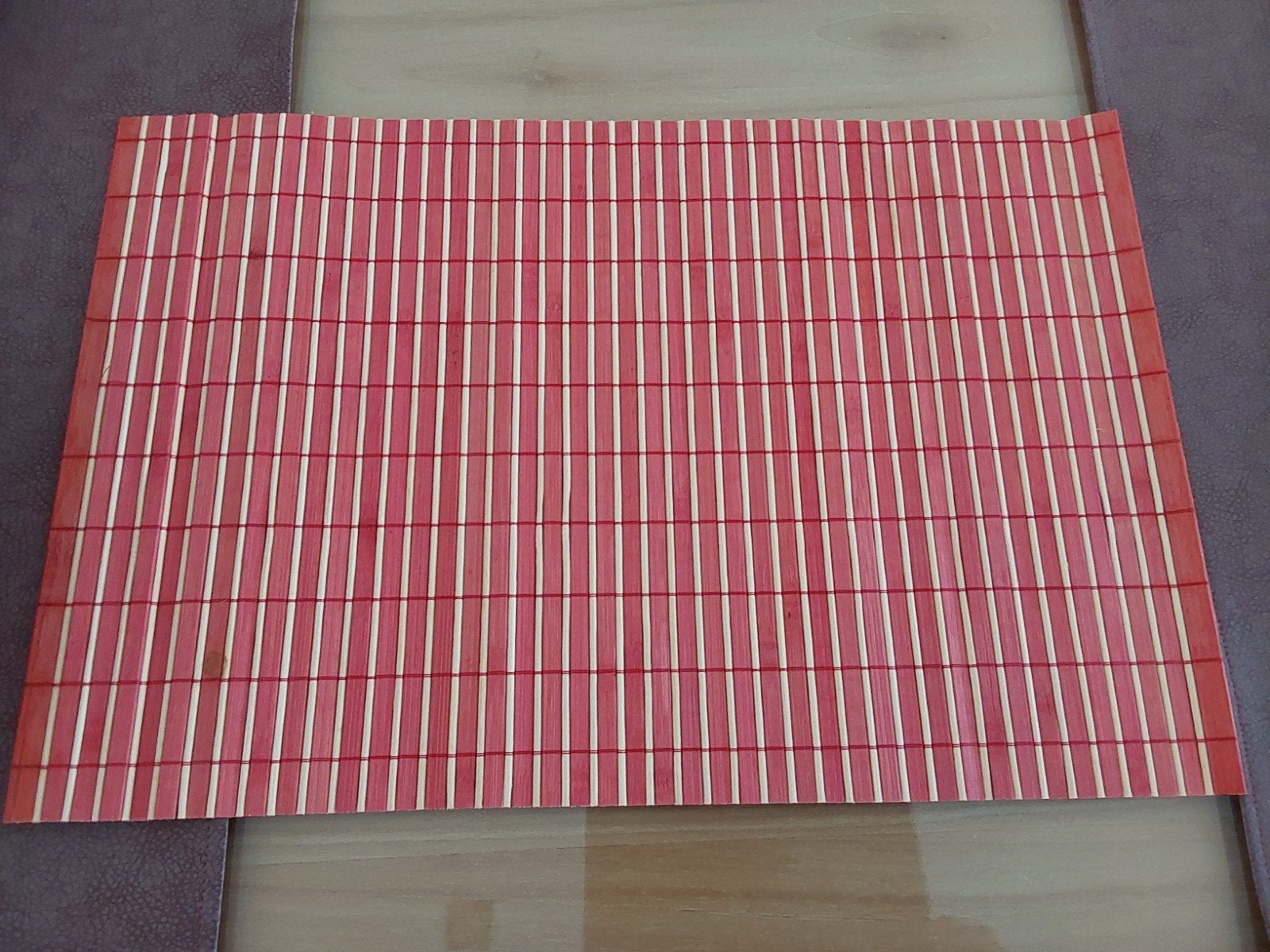 Gratis 6 placemats in bamboe, Ophalen