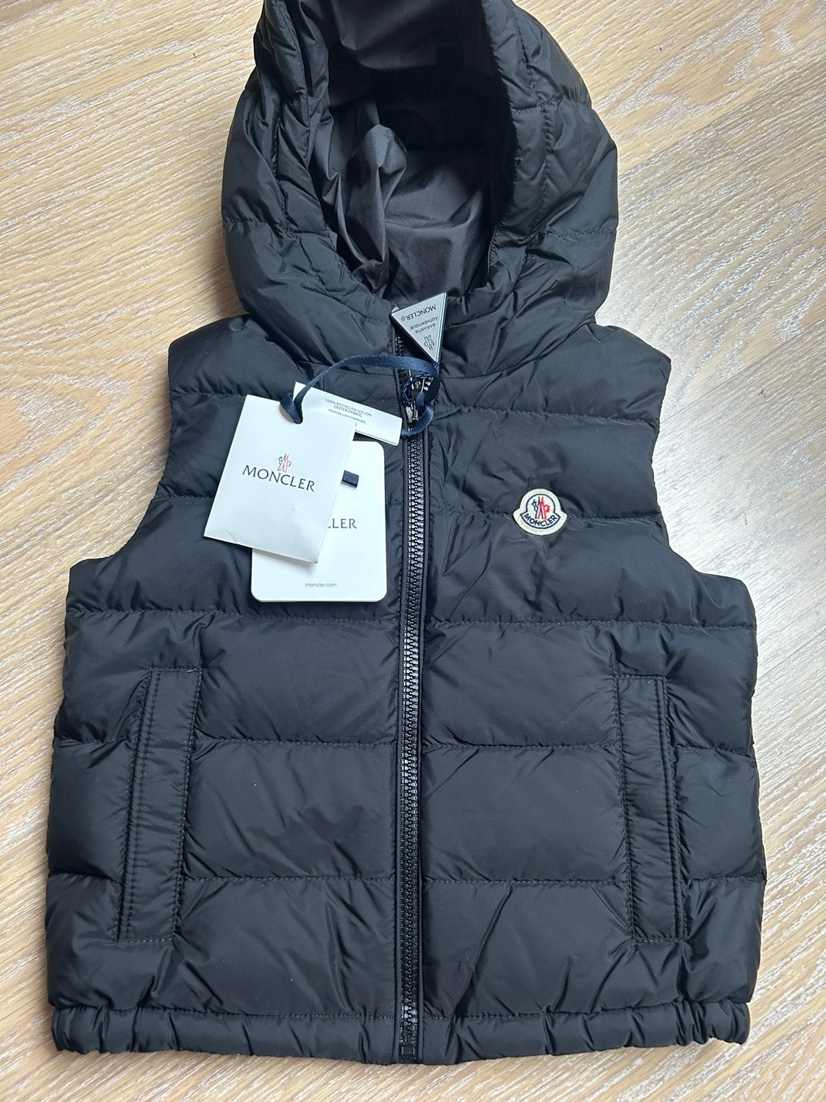 Moncler fudo jacket 440 euro, Enfants & Bébés, Envoi, Neuf, Garçon