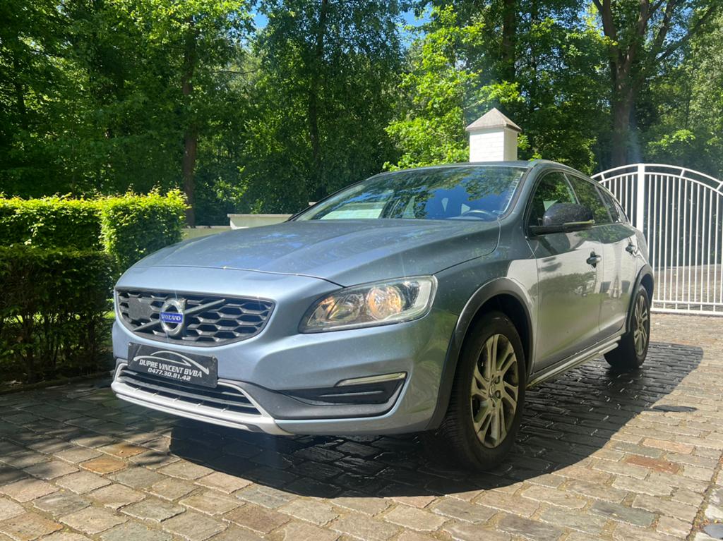 Volvo V60 Cross Country V60 2.0 D3  *78000KM*, Auto's, Volvo, 4 cilinders, Blauw, Leder, 120 g/km