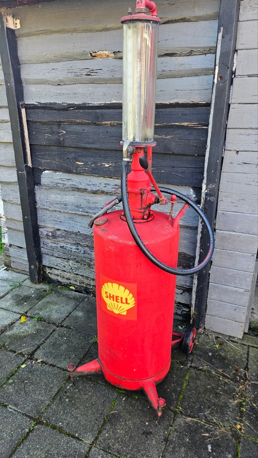 oude 2 takt benzinepomp, Ophalen