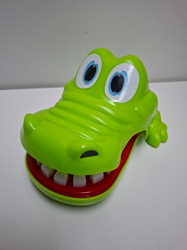 Krokodil met kiespijn, Ophalen, Zo goed als nieuw