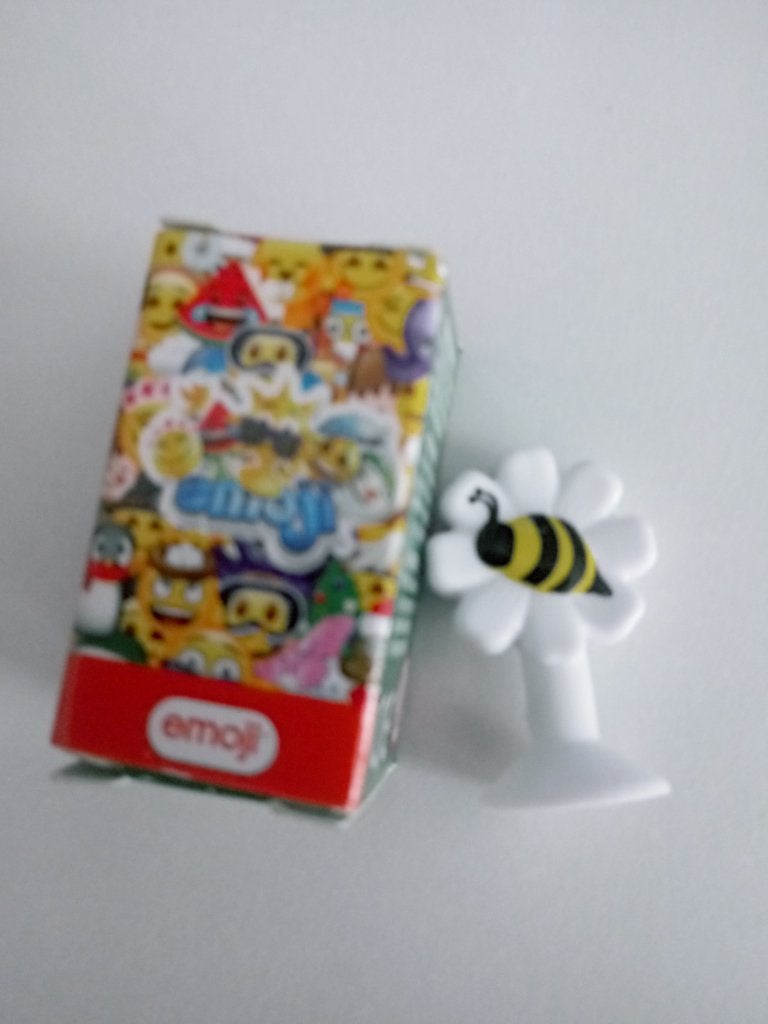 aldi emoji 2026 Bea Bumble  in klein doosje, Aldi, Ophalen of Verzenden