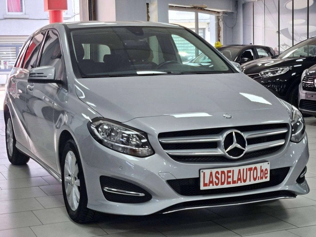 Mercedes-Benz B-CLASS 180 1.6i Attache Led Sensors Clim SIEG, Autos, Argent ou Gris, Achat, Entreprise, Boîte manuelle