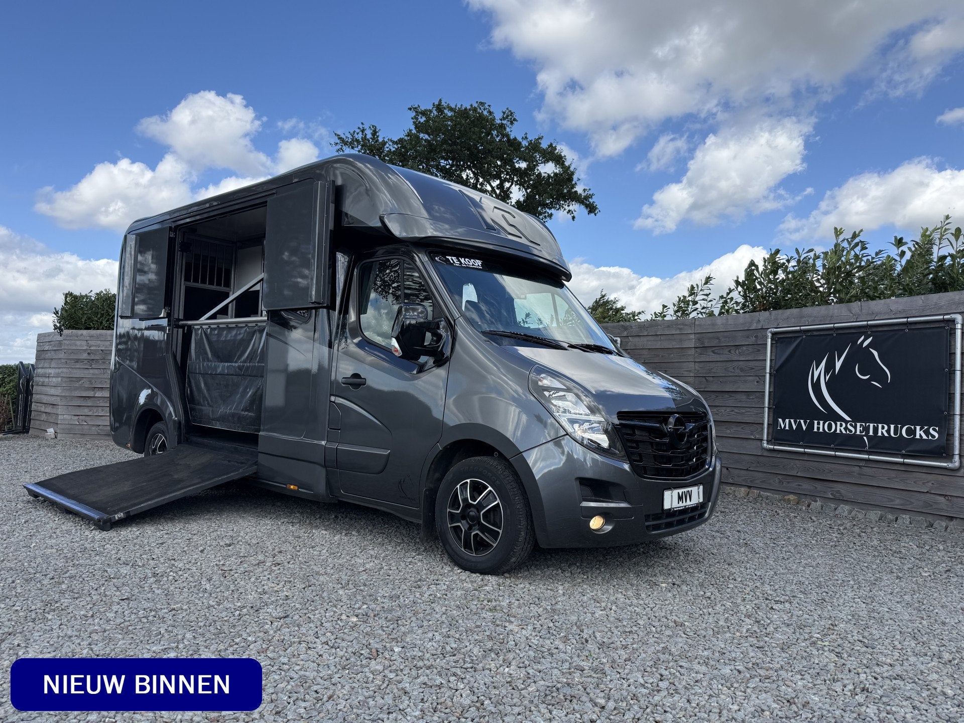 Opel Movano | HORSETRUCK | KRISMAR | STALLION 5XL | 2021 | H, Weduwestraat 12
4884MV  WERNHOUT, NL, Paardenwagentje NL | MVV HORSETRUCKS