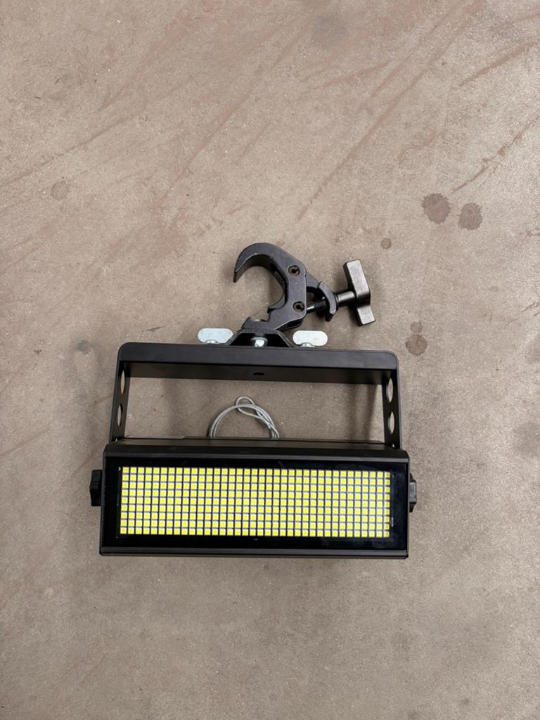 Briteq Magicflash Led Strobo, Ophalen, Zo goed als nieuw, Stroboscoopeffect