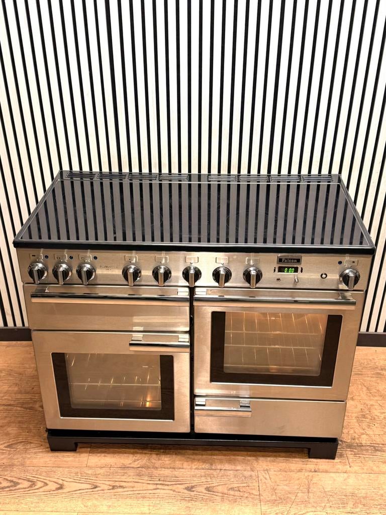 Luxe Falcon de Luxe Fornuis INDUCTIE RVS met 3 ovens 110 cm, Zo goed als nieuw, Minder dan 100 cm, 50 tot 75 cm, 50 tot 100 cm