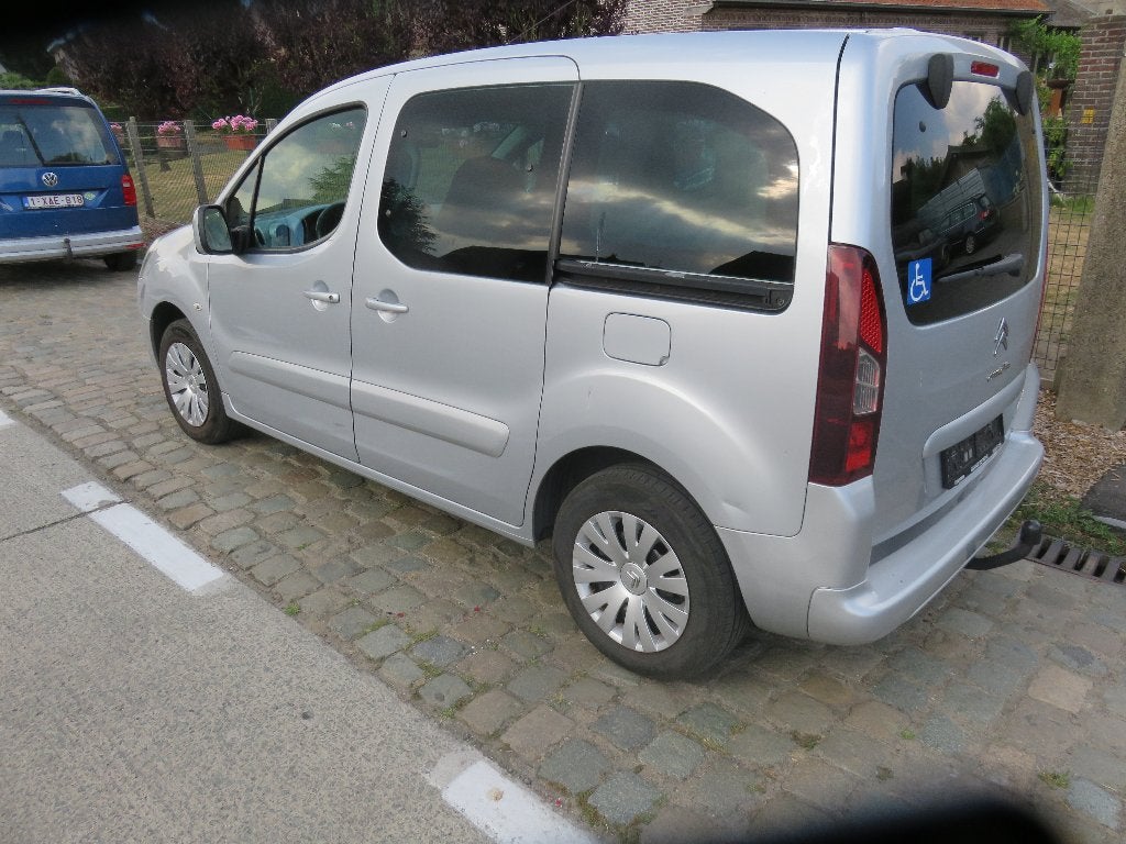 CITROEN BERLINGO 1600 hdi..5 zitpl.. 10/2012.., Autos, Achat, Entreprise, Boîte manuelle, 5 portes