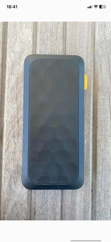 Powerbank Xtorm 27.000 67W (maar 25 euro), Telecommunicatie, Powerbanks, Ophalen of Verzenden, Zo goed als nieuw