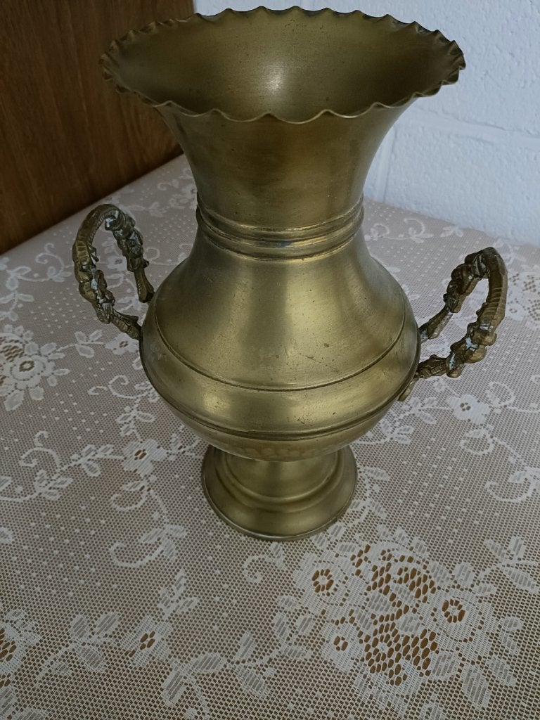 Vase vintage en laiton - 35 cm - 2 poignées élégantes, Enlèvement ou Envoi