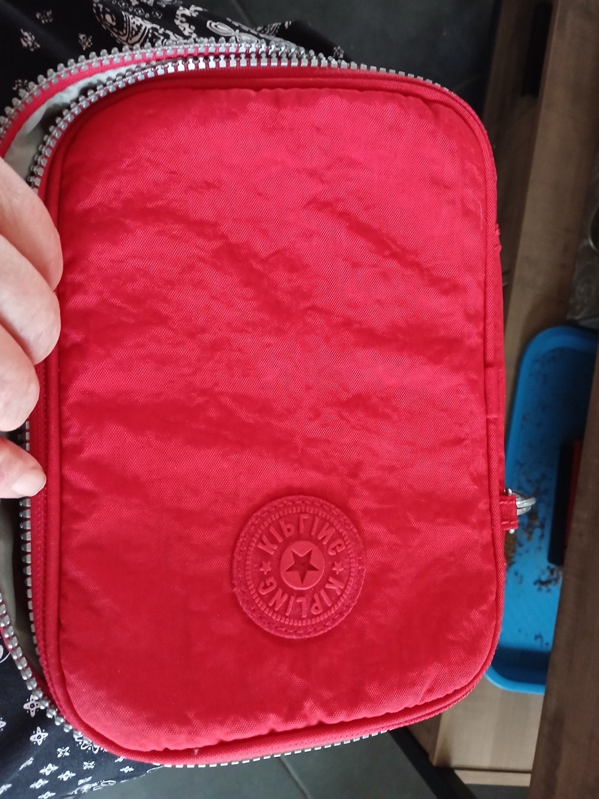 Kipling, Ophalen