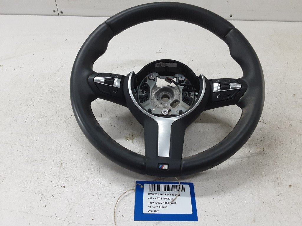 VOLANT DIRECTION BMW X2 (F39) (01-2017/10-2023), Mevr. I. Hauben, Utilisé, BMW, Rue de l'Espoir 34 34
4030  GRIVEGNÉE, BE