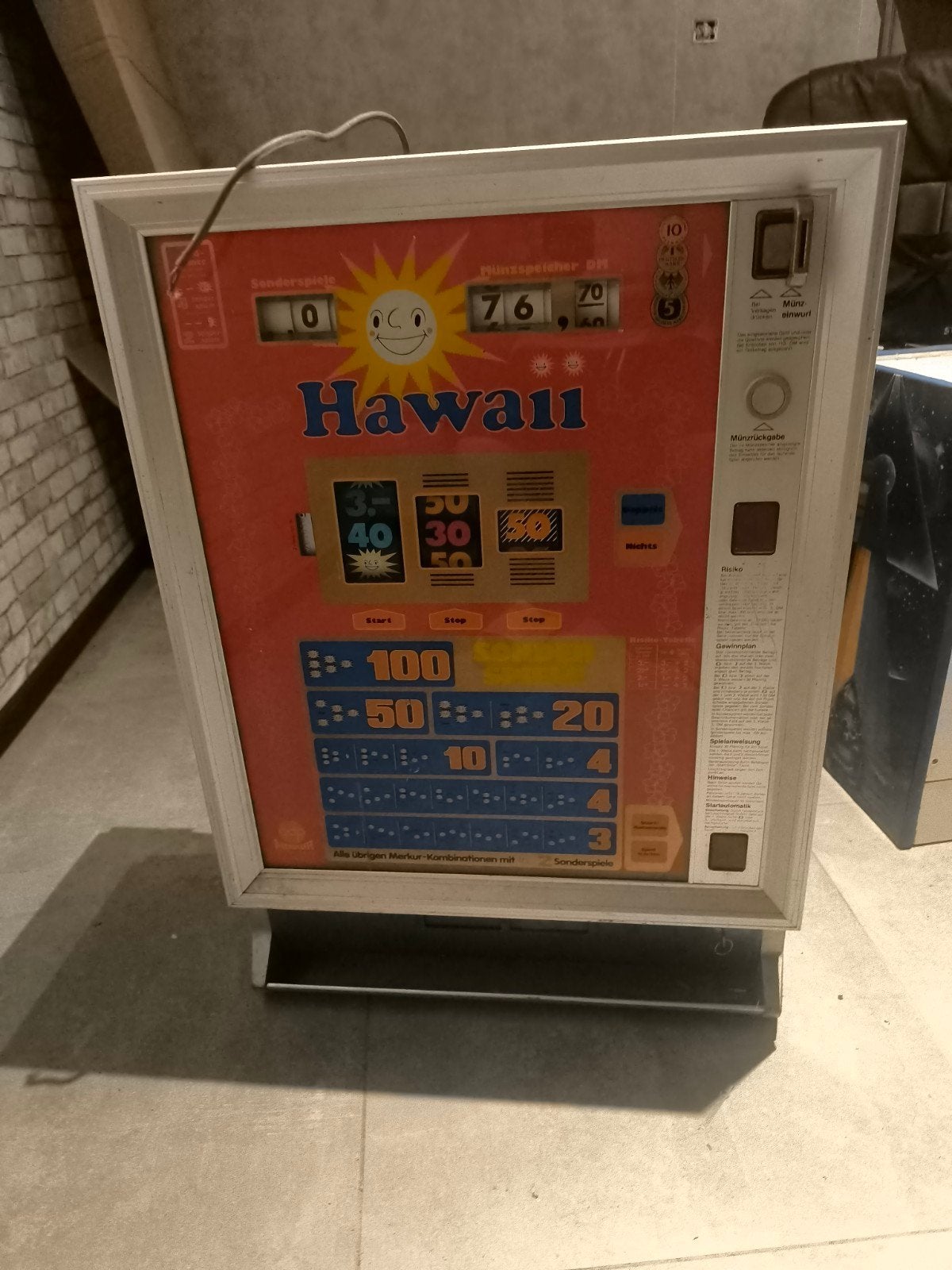 Hawaii, Collections, Enlèvement