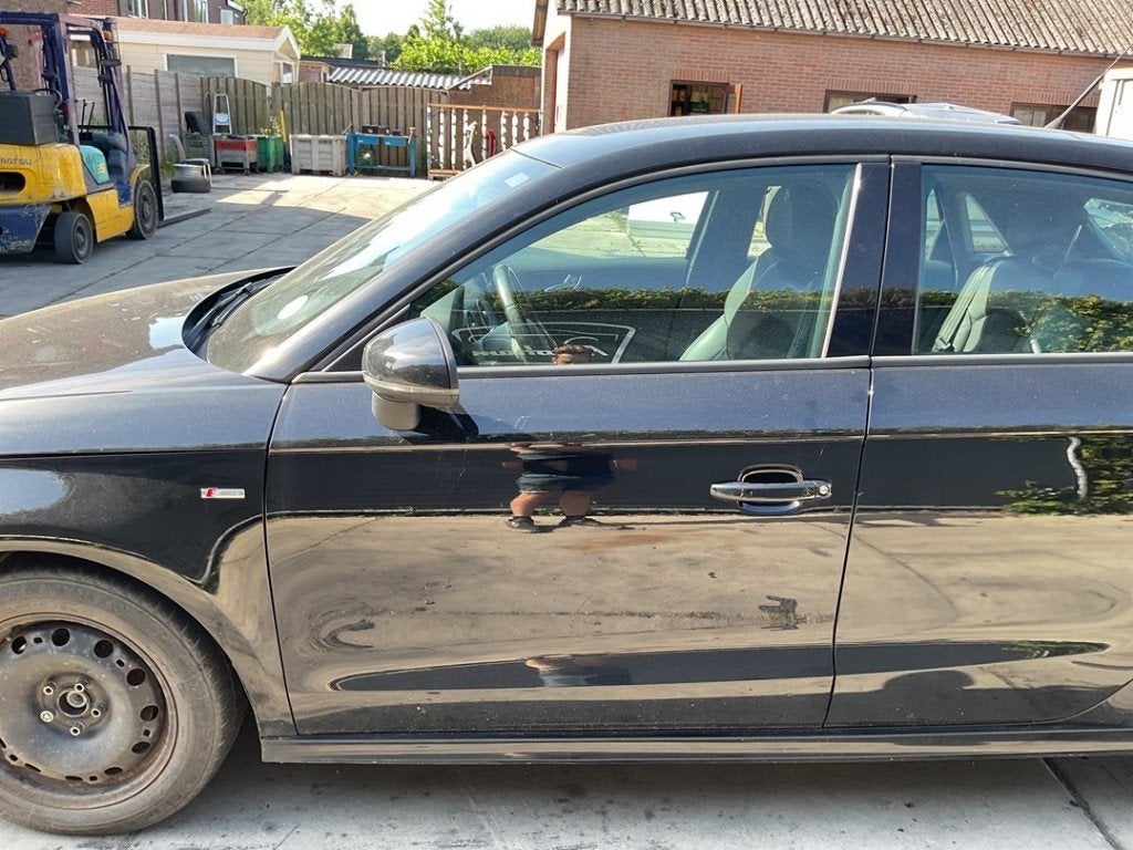 PORTE AVANT GAUCHE A1 Sportback (8XA / 8XF) (|8X4831051A|), Autos : Pièces & Accessoires, Carrosserie & Tôlerie, Porte, Audi, Avant