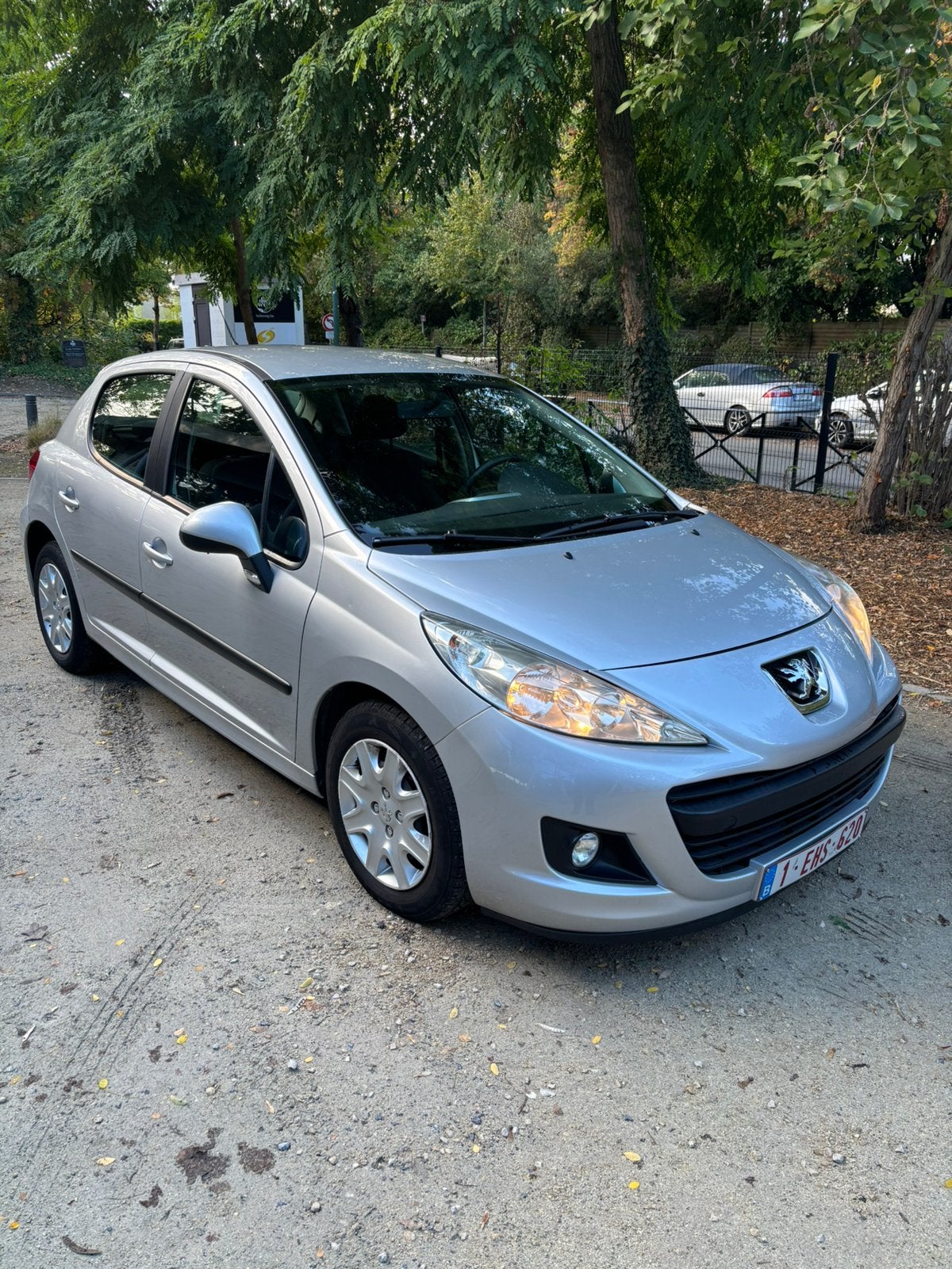 Peugeot 207 essence annee 2011, Euro 5, Achat, Vitres électriques, Particulier