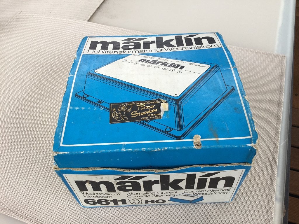 Marklin transfo 6611, Hobby en Vrije tijd, Modeltreinen | H0, Ophalen of Verzenden, Zo goed als nieuw, Märklin, Transformator of Voeding