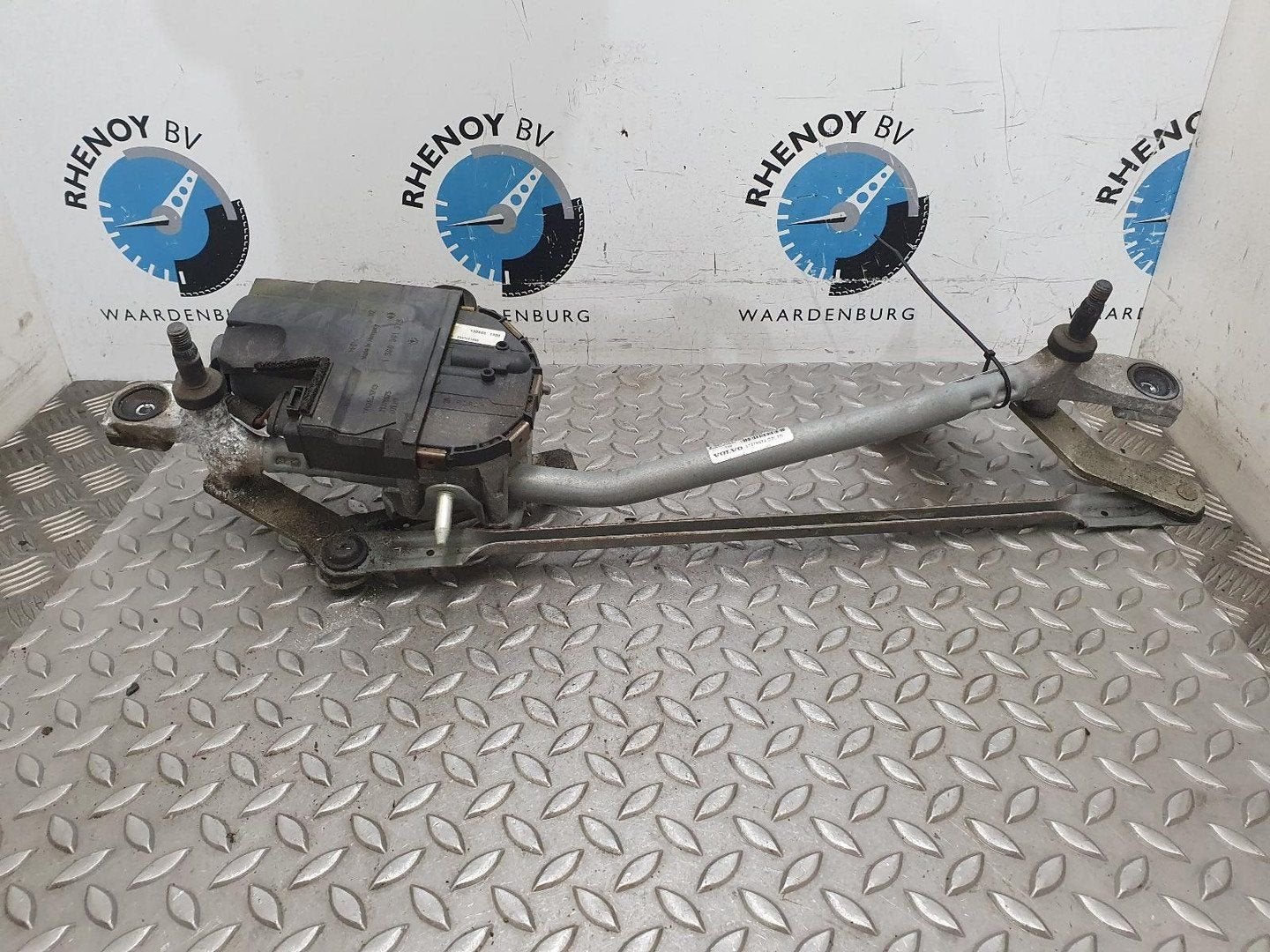 VOLVO V40 1.6 D2 Kinetic RUITENWISSERMOTOR VOOR 2013, Ophalen of Verzenden, Gebruikt, ARN erkend
