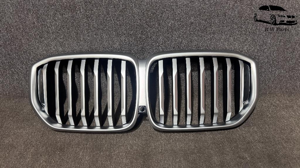 OEM BMW X5 G05 Lci Voorgrille Grille 5A67CC4, Auto-onderdelen, Carrosserie, Bumper, BMW, Voor, Gebruikt, Ophalen of Verzenden