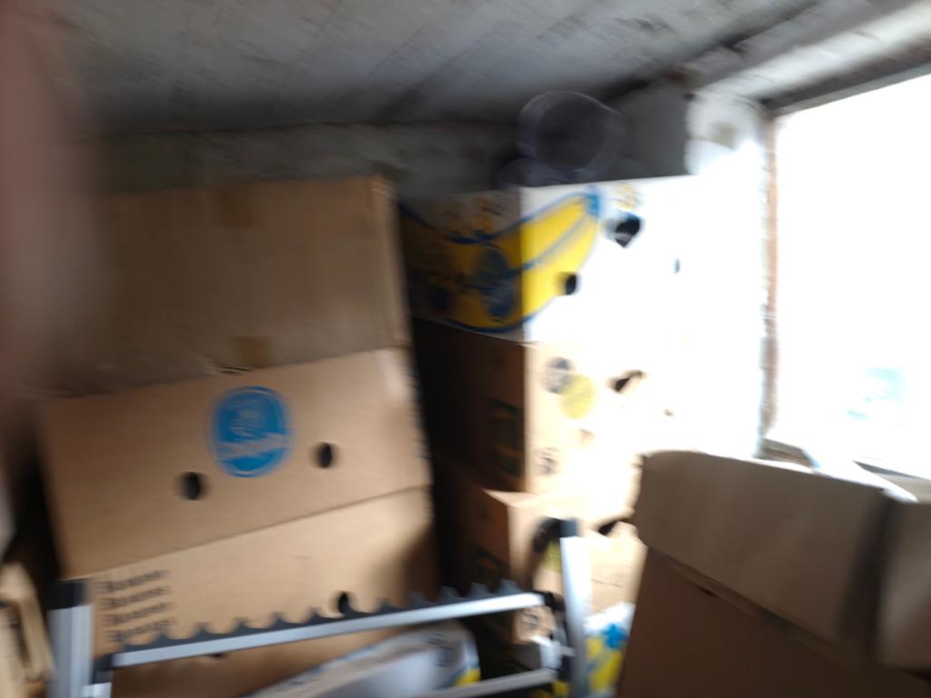 Boite de brocante, Divers, Enlèvement