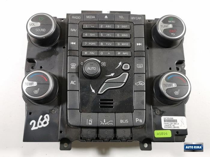 Kachel Bedieningspaneel van een Volvo XC60, Gebruikt, -, -, Ophalen of Verzenden