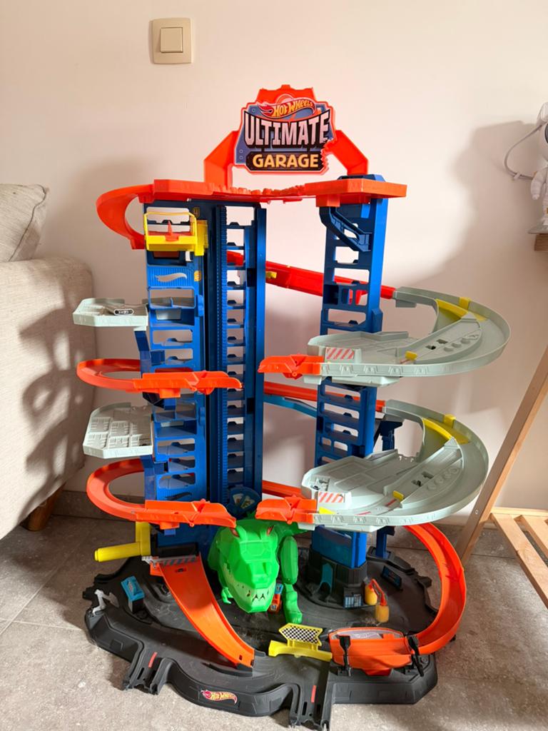 Hot wheels, Kinderen en Baby's, Ophalen, Zo goed als nieuw, Hot Wheels