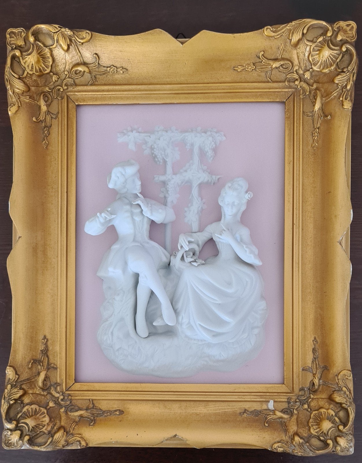 Alt Meissen porselein, Ophalen