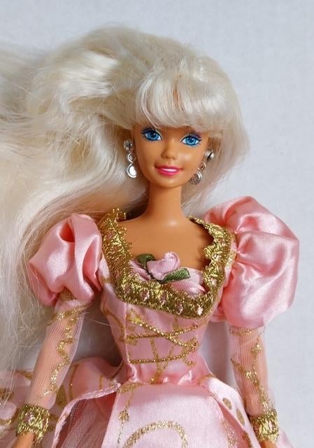 Vintage Barbie Angel Princess in Barbie Rapunzel jurk, Kinderen en Baby's, Ophalen of Verzenden, Gebruikt, Barbie