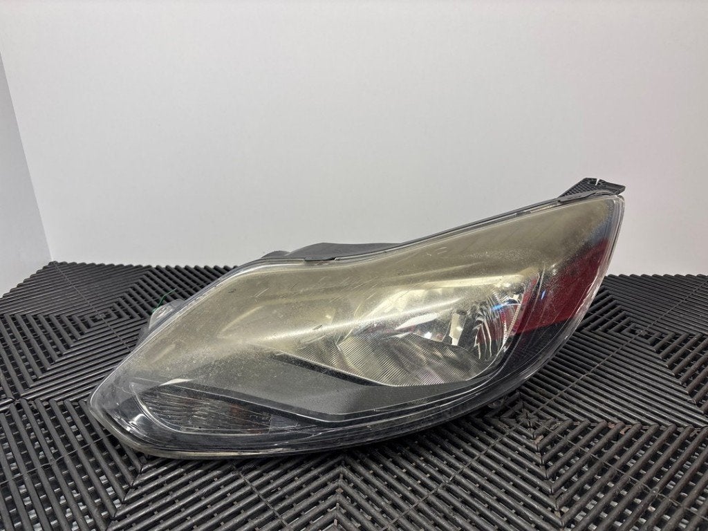 PHARE / OPTIQUE AVANT GAUCHE Ford Fiesta 5 (JD / JH), Henry-Ford-Straße  1
50735  Köln, DE, Ford-Werke GmbH, Kunden@ford.com, Ford