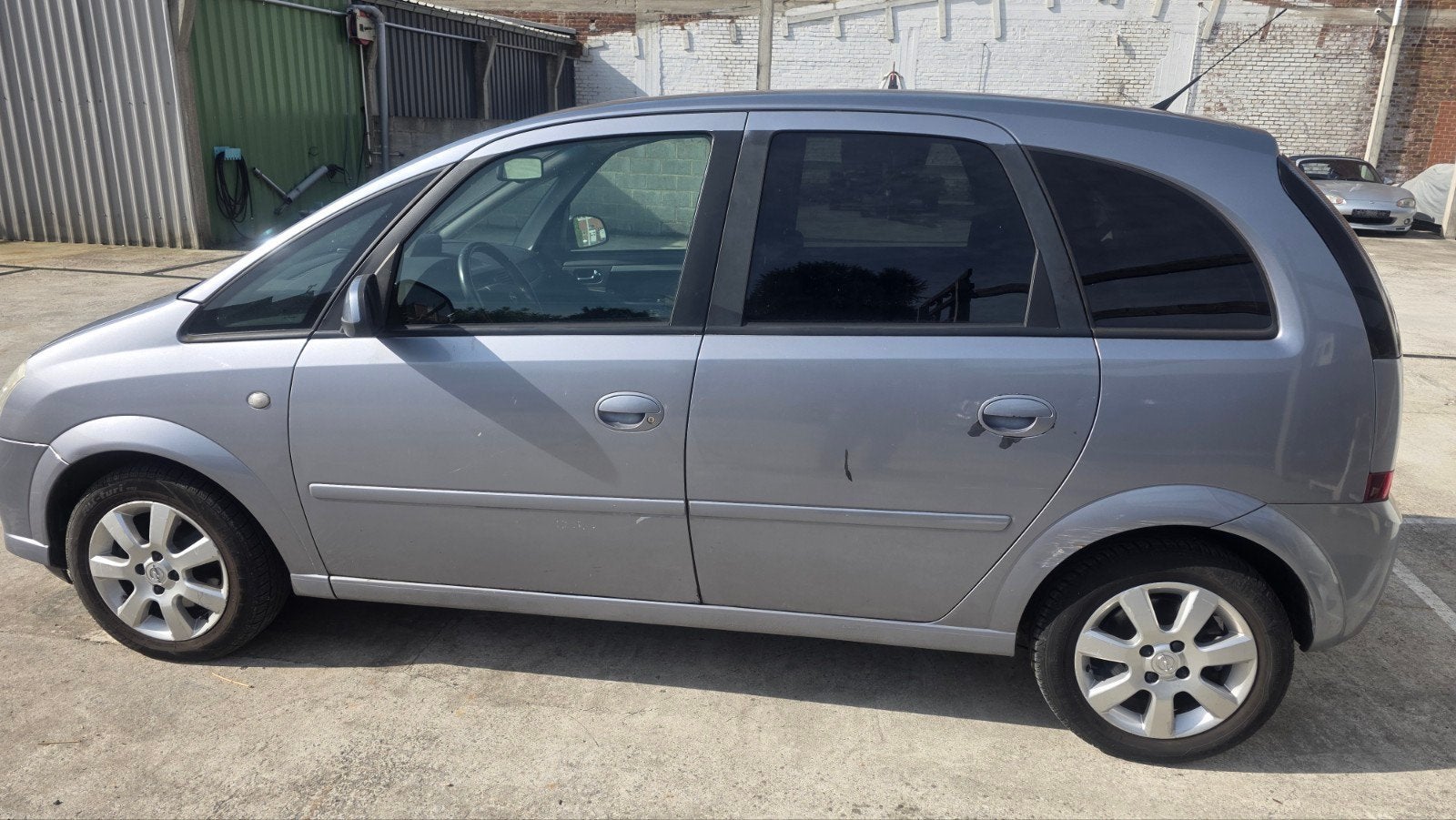 Opel Meriva Cosmo Automaat

Airco 107000km met keuring

2010, Autos, Noir, 5 portes, 5 places, Automatique