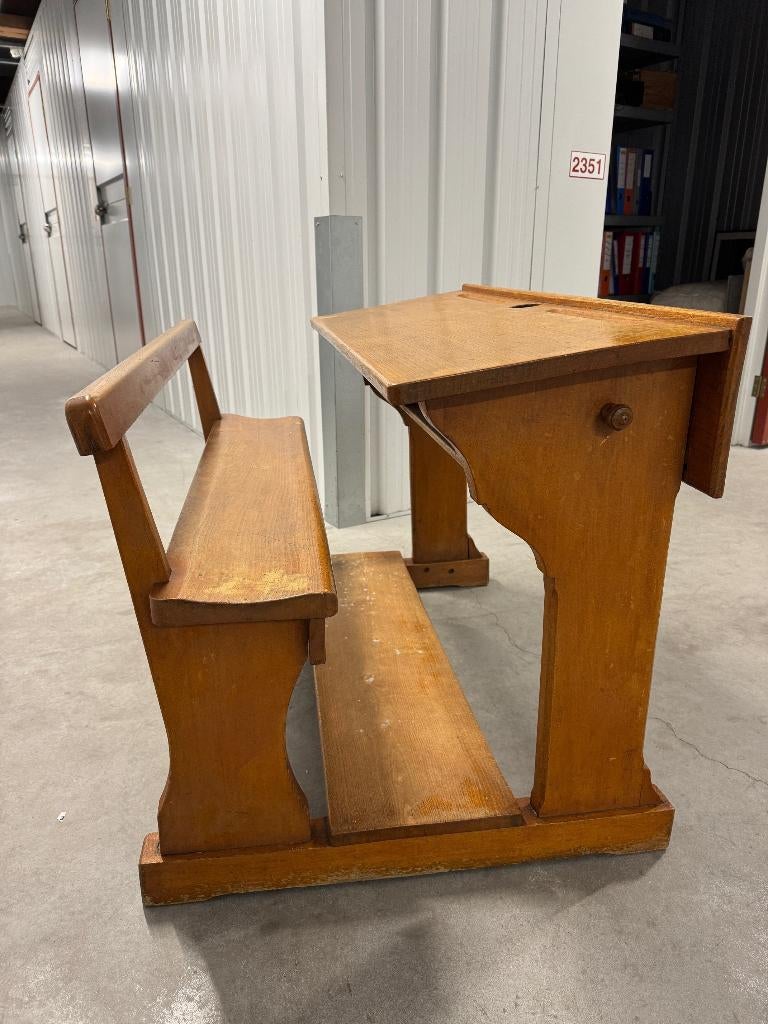 ancien banc d'école, Enlèvement, Utilisé