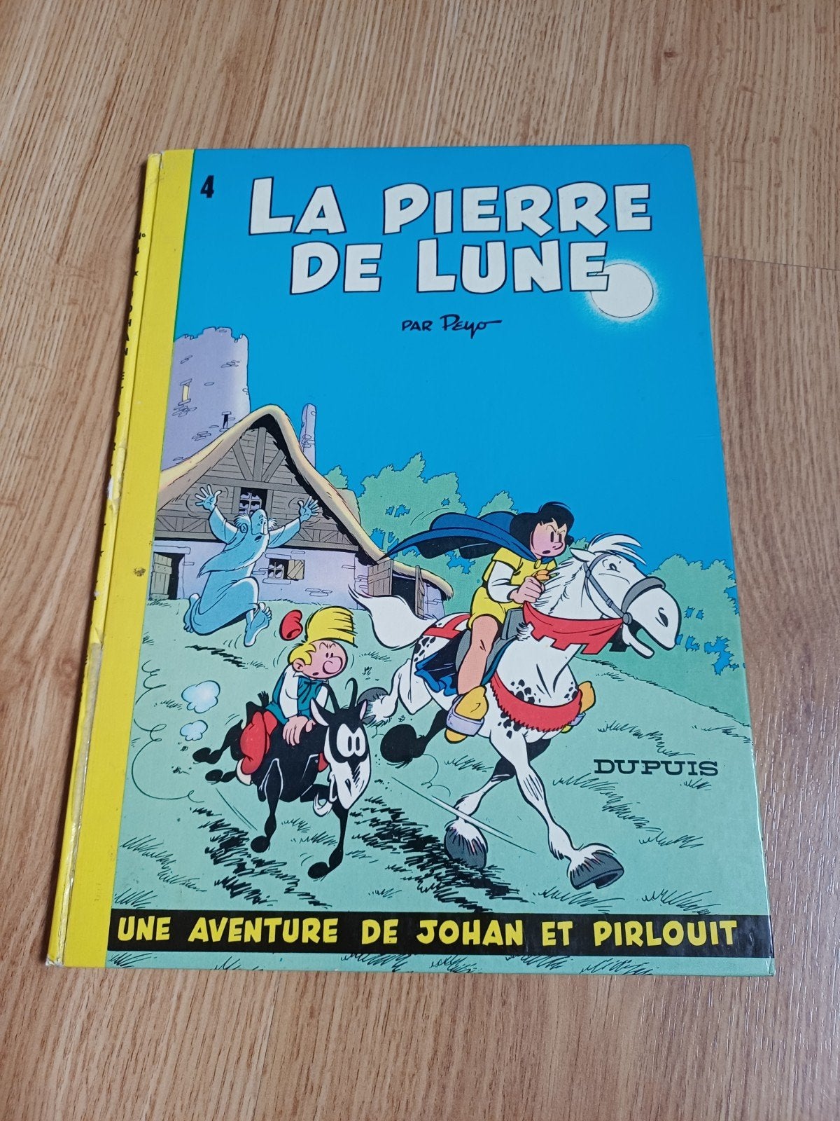 Bd Johan et Pirlouit 4 . 1974, Livres, Une BD, Enlèvement ou Envoi, Comme neuf, Peyo