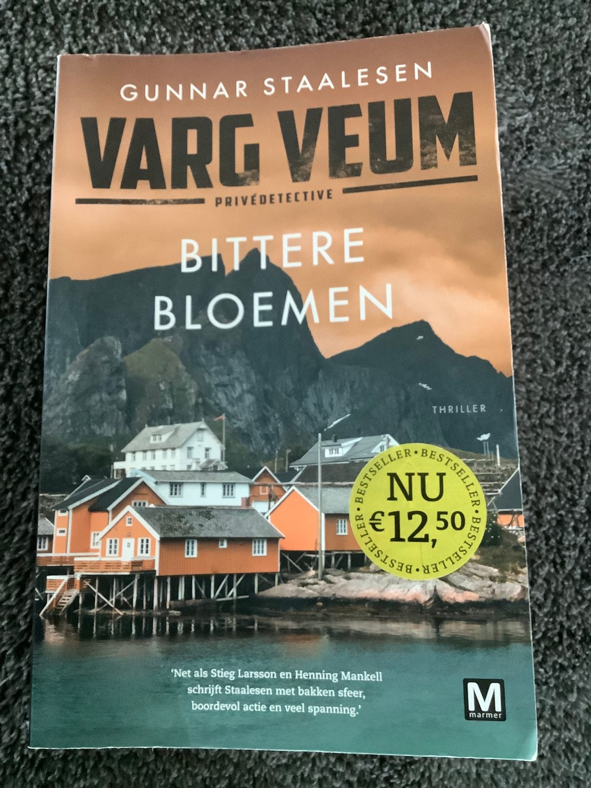 Thriller - Gunnar Staalesen - Bittere bloemen, Boeken, Scandinavië, Gunnar Staalesen, Ophalen, Gelezen