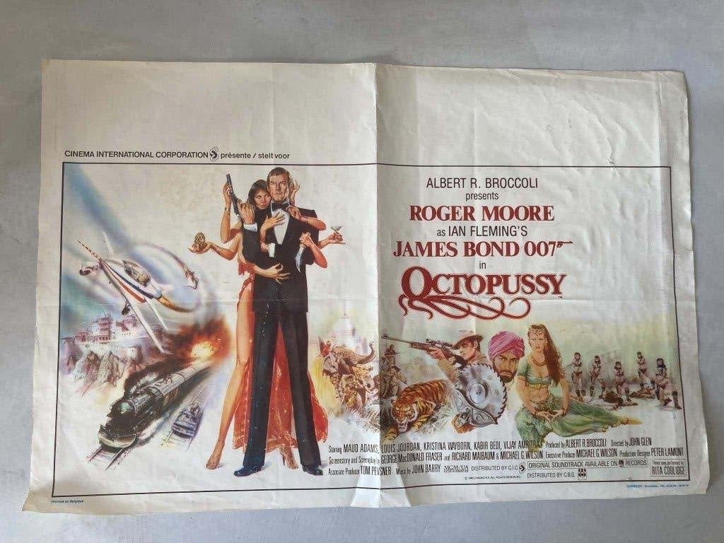 Originele James Bond Octopussy poster 1983, Collections, Posters & Affiches, Enlèvement ou Envoi, Rectangulaire horizontal, Utilisé