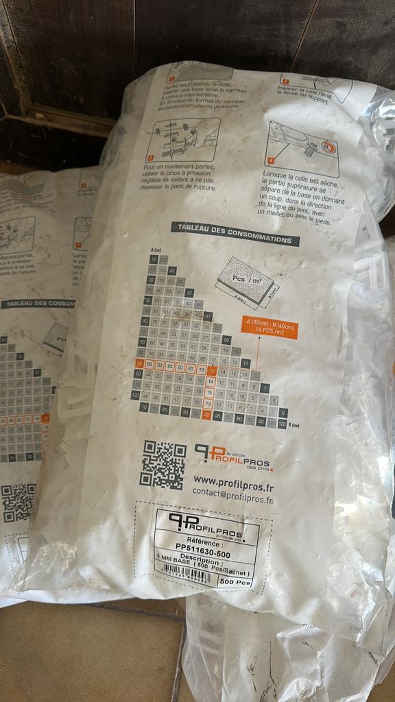 1500x tegel levelling clips om te vloeren, Doe-het-zelf en Bouw, Ophalen, Zo goed als nieuw