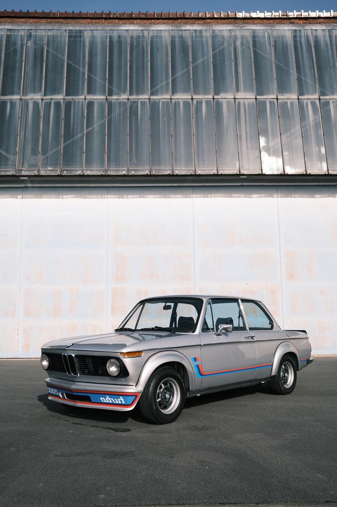 1974 BMW 2002 Turbo / rare 5 speed, Auto's, BMW, Bedrijf, Overige modellen, Lichtmetalen velgen, Mistlampen, Benzine, Coupé, 2 deurs