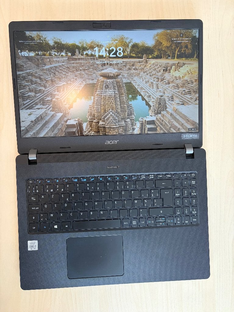 Acer TravelMate P215 — i7/16GB RAM — Nikkelconditie, Ophalen, Gebruikt, Met videokaart, 15 inch
