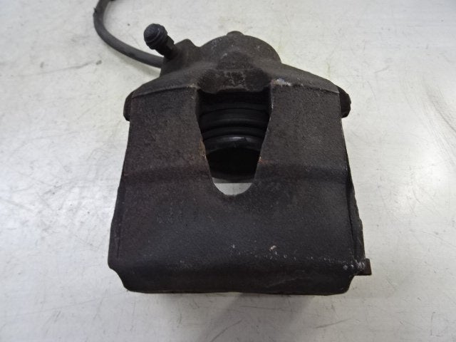 ETRIER DE FREIN AVANT DROIT Volkswagen Golf VI (5K1), Volkswagen, Volkswagen AG, Utilisé, Kundenbetreuung@volkswagen.de