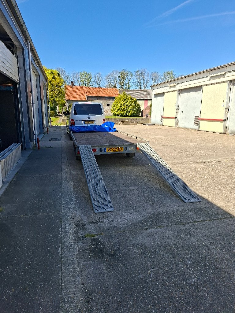 Autoambulance, Autos : Divers, Remorques, Utilisé, Enlèvement