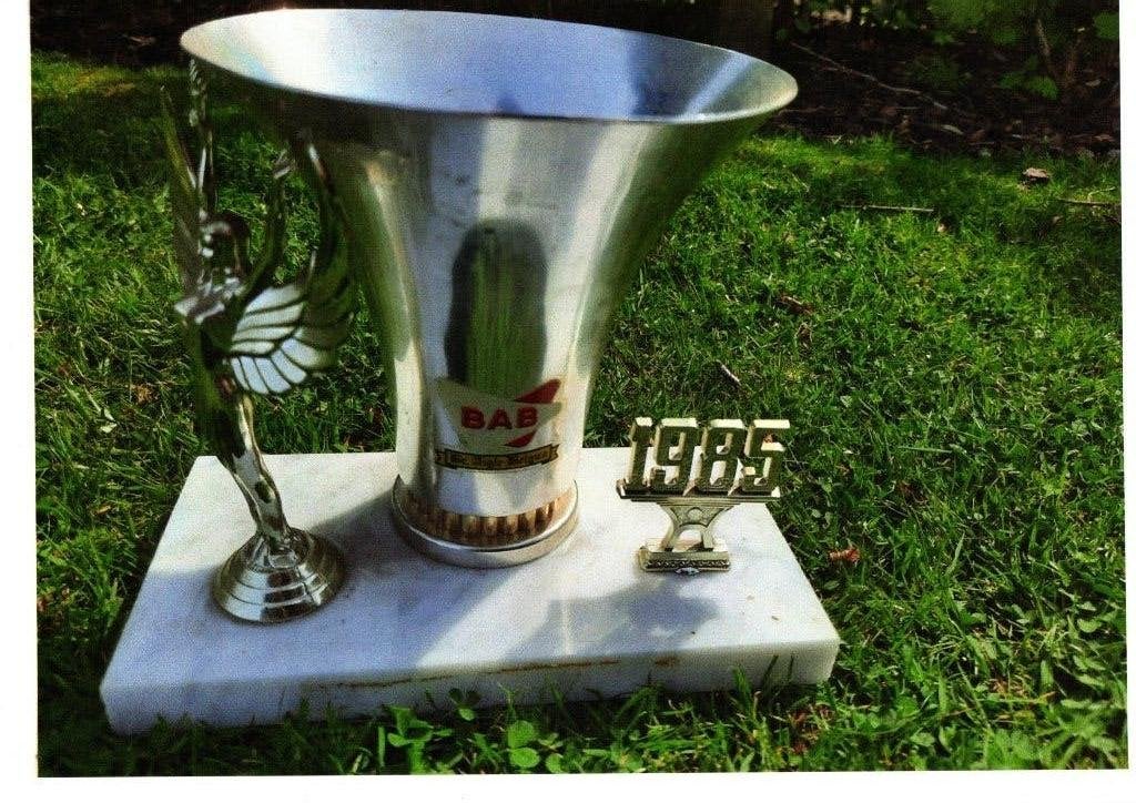 COUPES À TROPHÉES ANCIENNES BRASSERIES AIGLE BELGICA, Envoi, Comme neuf