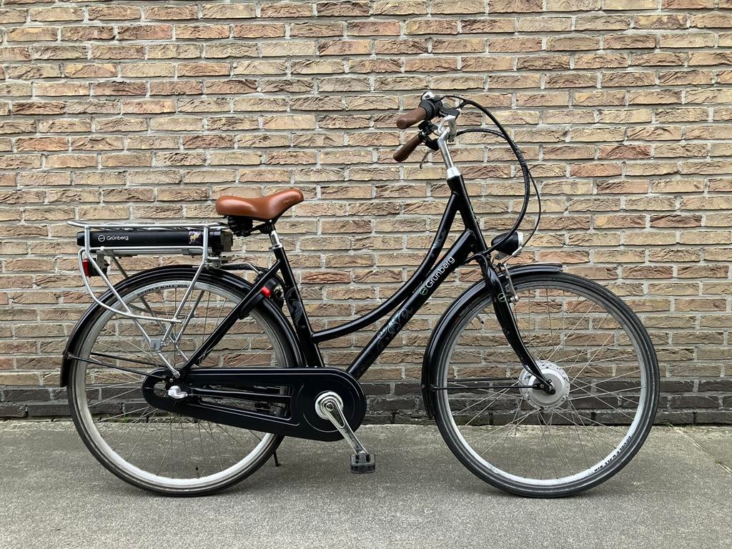 Elektrische damesfiets in nieuwstaat, Ophalen, Zo goed als nieuw