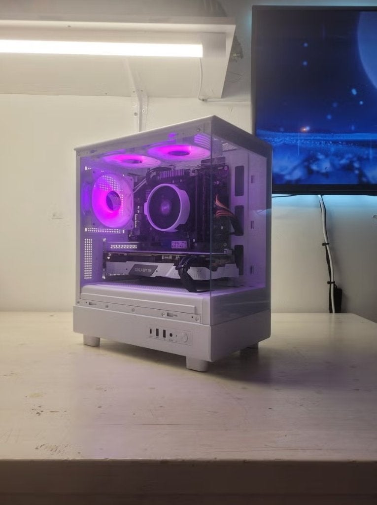 GAME PC/RTX 2070 SUPER/16GB DDR4/1,25TB/WIT/RYZEN 5/ZGAN/, Computers en Software, Custom Gaming Pc, Zo goed als nieuw, Gaming