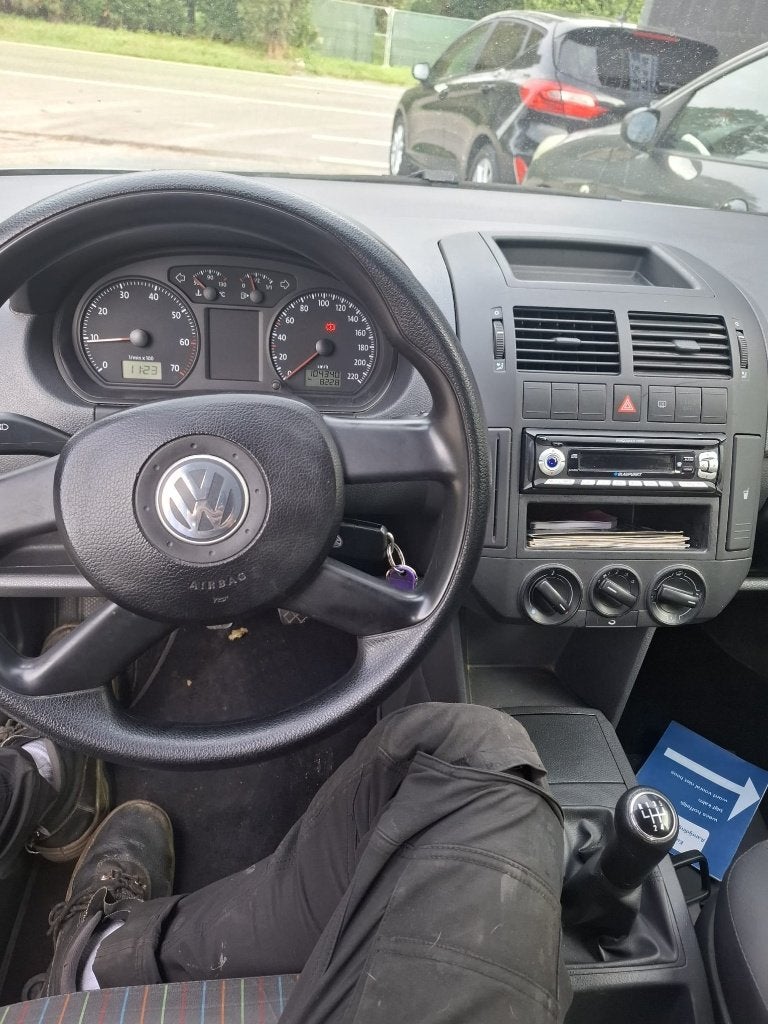 polo, Autos, Argent ou Gris, Achat, 4 portes, Boîte manuelle