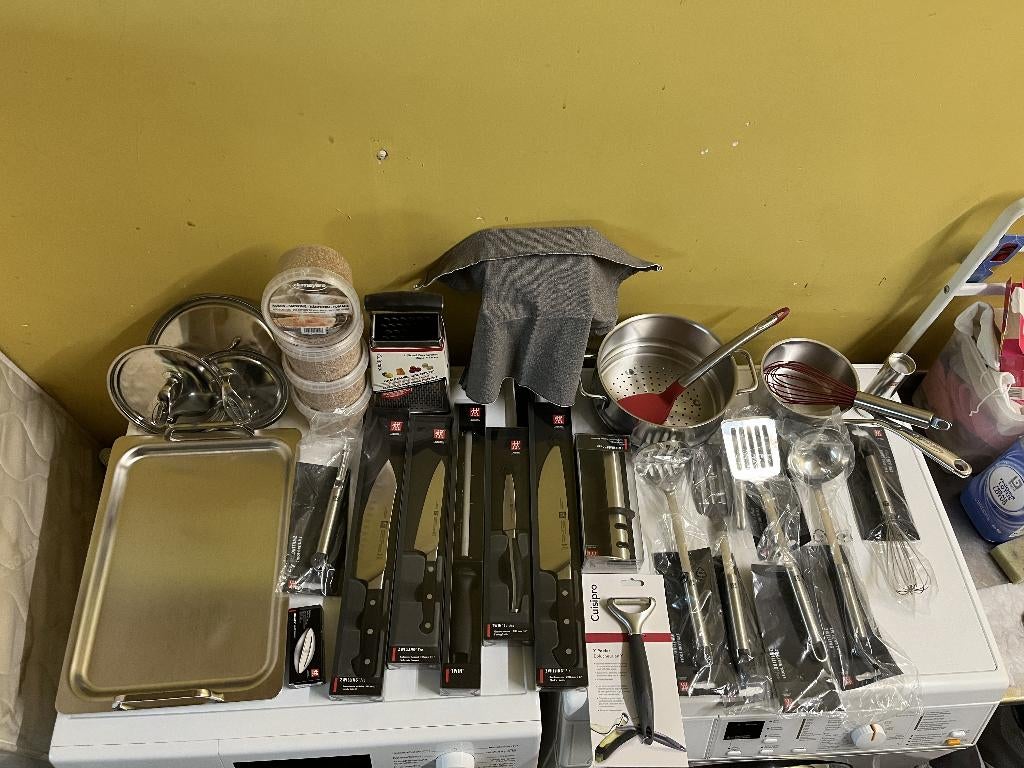 Lot Zwilling demeyere, Huis en Inrichting, Ophalen, Nieuw