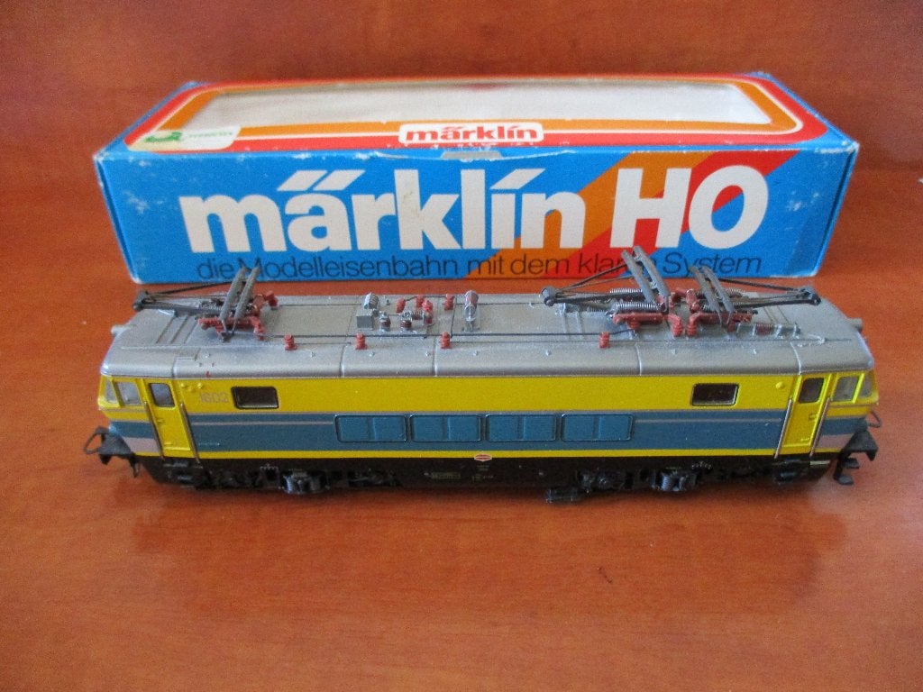 Märklin HO 3163 E-loc NMBS B, Hobby en Vrije tijd, Wisselstroom, Locomotief, Ophalen of Verzenden, Zo goed als nieuw