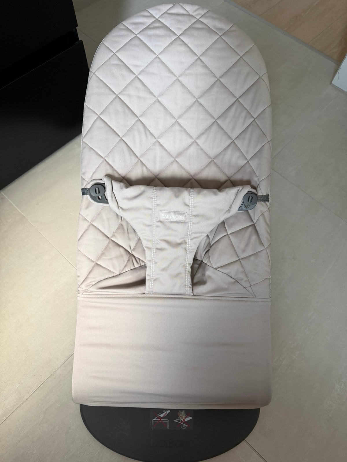 Babybjorn wipstoel nieuwe staat, Ophalen, Zo goed als nieuw, Wipstoel