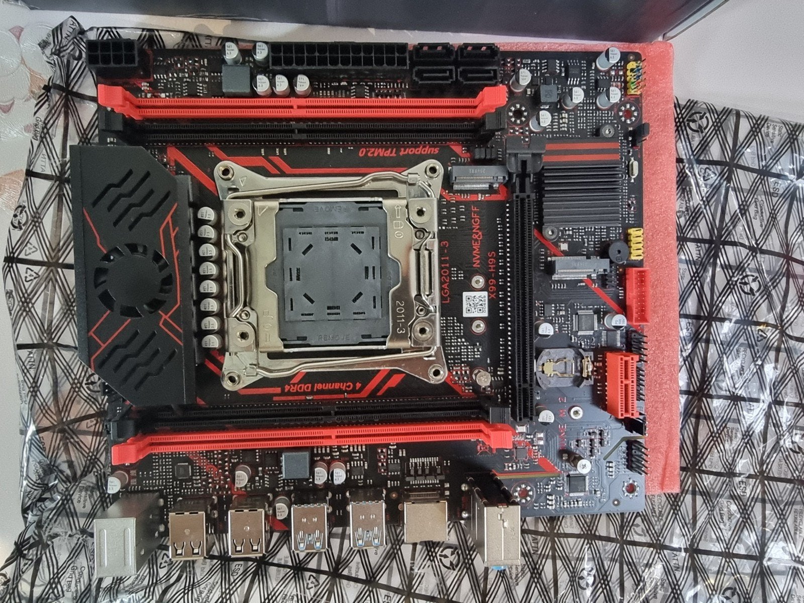 QIYIDA X99 H9S moederbord LGA2011-3 DDR4 NVMe TPM 2.0, Computers en Software, Accu's en Batterijen, Ophalen of Verzenden, Shenzhen Qi Yi Da Technology Co., LTD