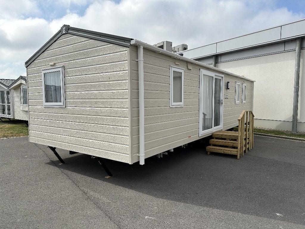 Juniper 1000 x 370 cm – 2 slaapkamers, Caravans en Kamperen, Tot en met 6