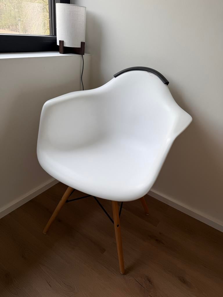 Eames replica kuipstoel, Ophalen, Kunststof, Gebruikt, Wit